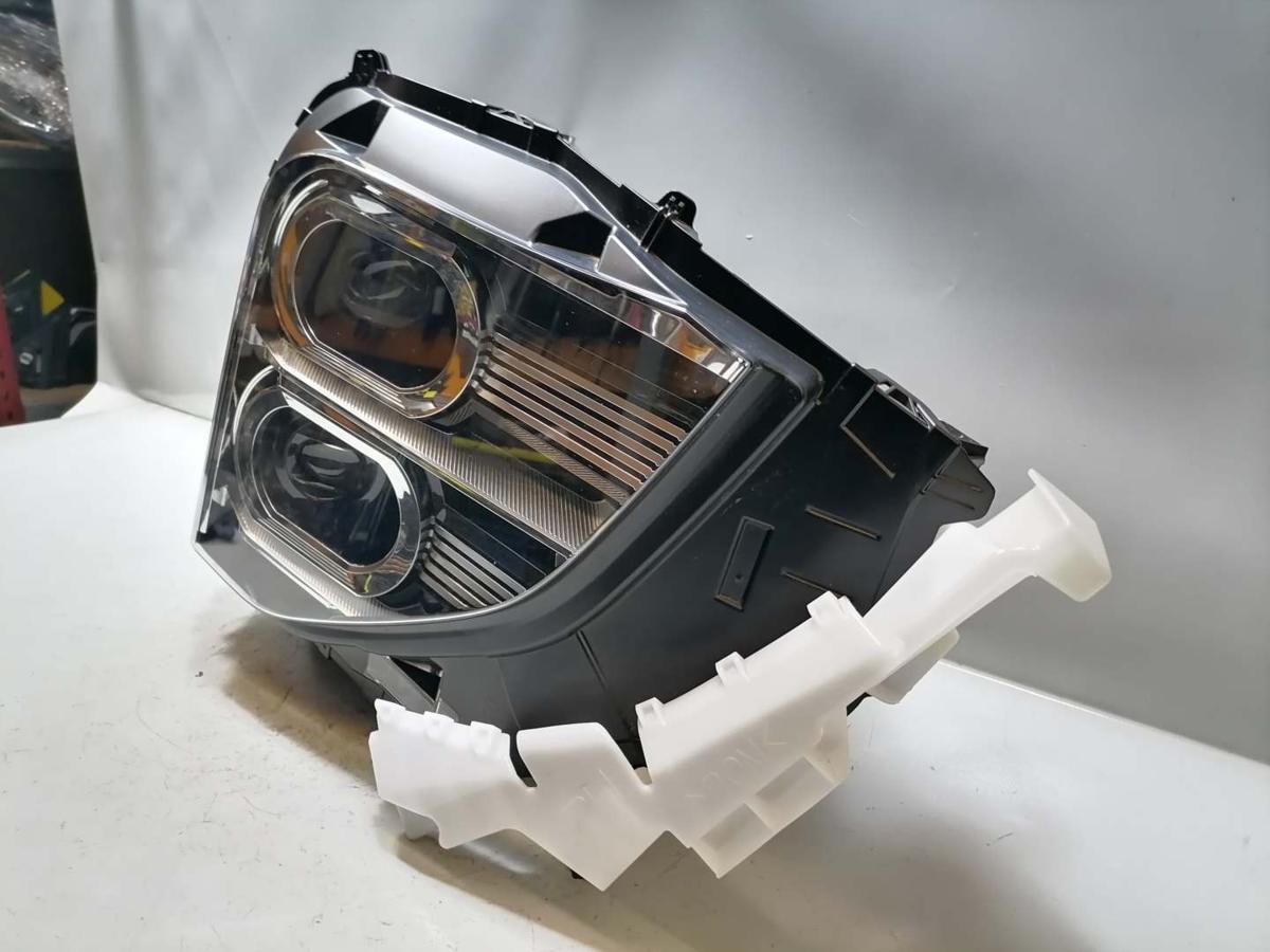 Mitsubishi Eclipse Cross original Scheinwerfer rechts unten LED Facelift Bj.2023